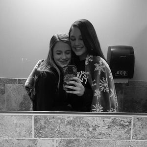 Meet your Posher, Janelle